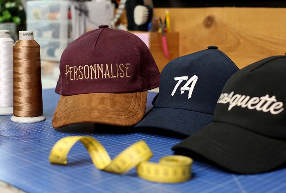 Casquette Personnalisée : Broderie ou Impression ?