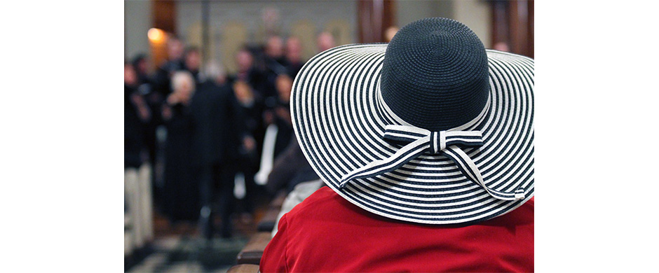 Tenue de outlet mariage avec chapeau