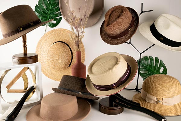 Lexique : Formes de chapeaux