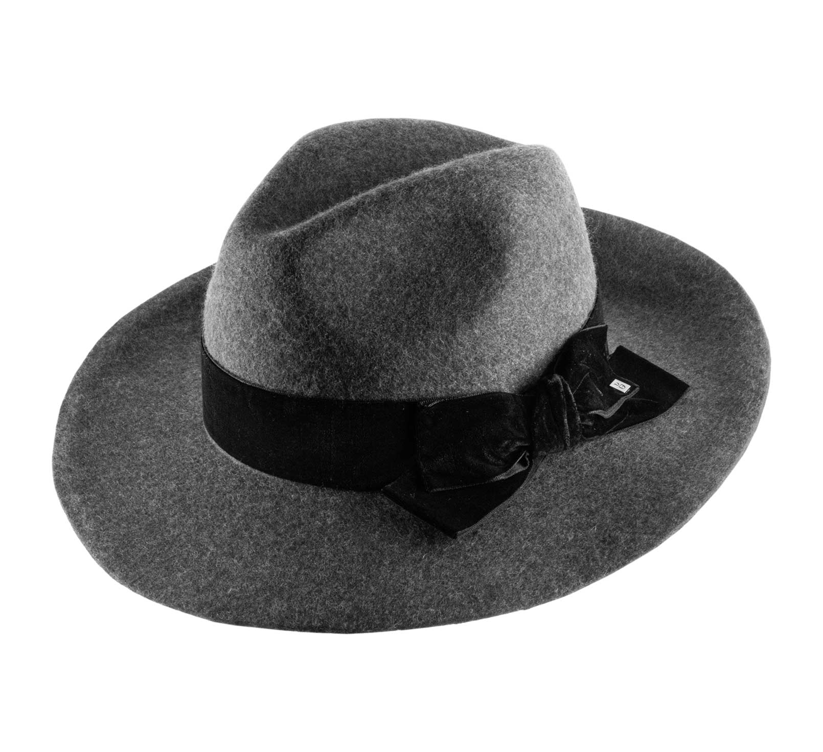 chapeau fedora élégant