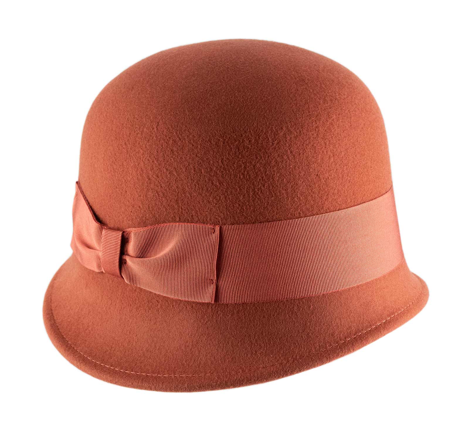 Petit chapeau cloche