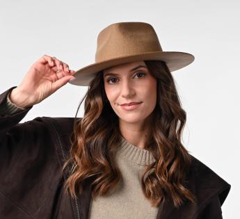 Chapeau bort plat Diamond Sguarnito