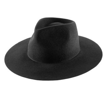 chapeau bord plat Sguarnito